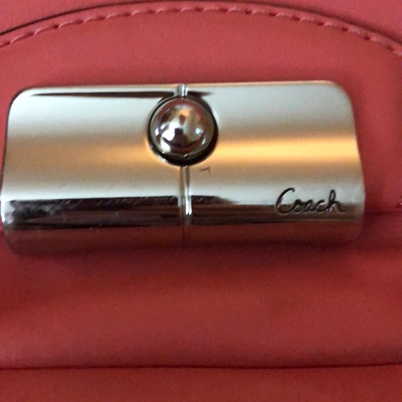 Like new Coach purse - Picture 2 of 5